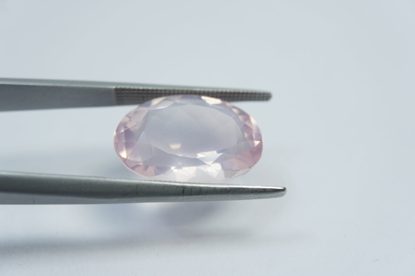 8.80ct Quartz rose 17x12mm