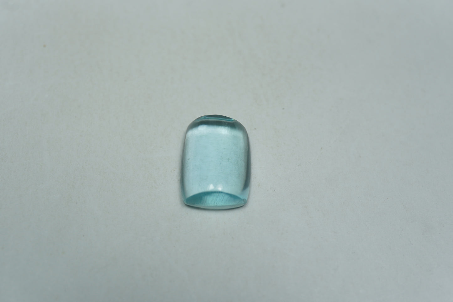 3.69ct Aquamarine cabochon 11x8mm
