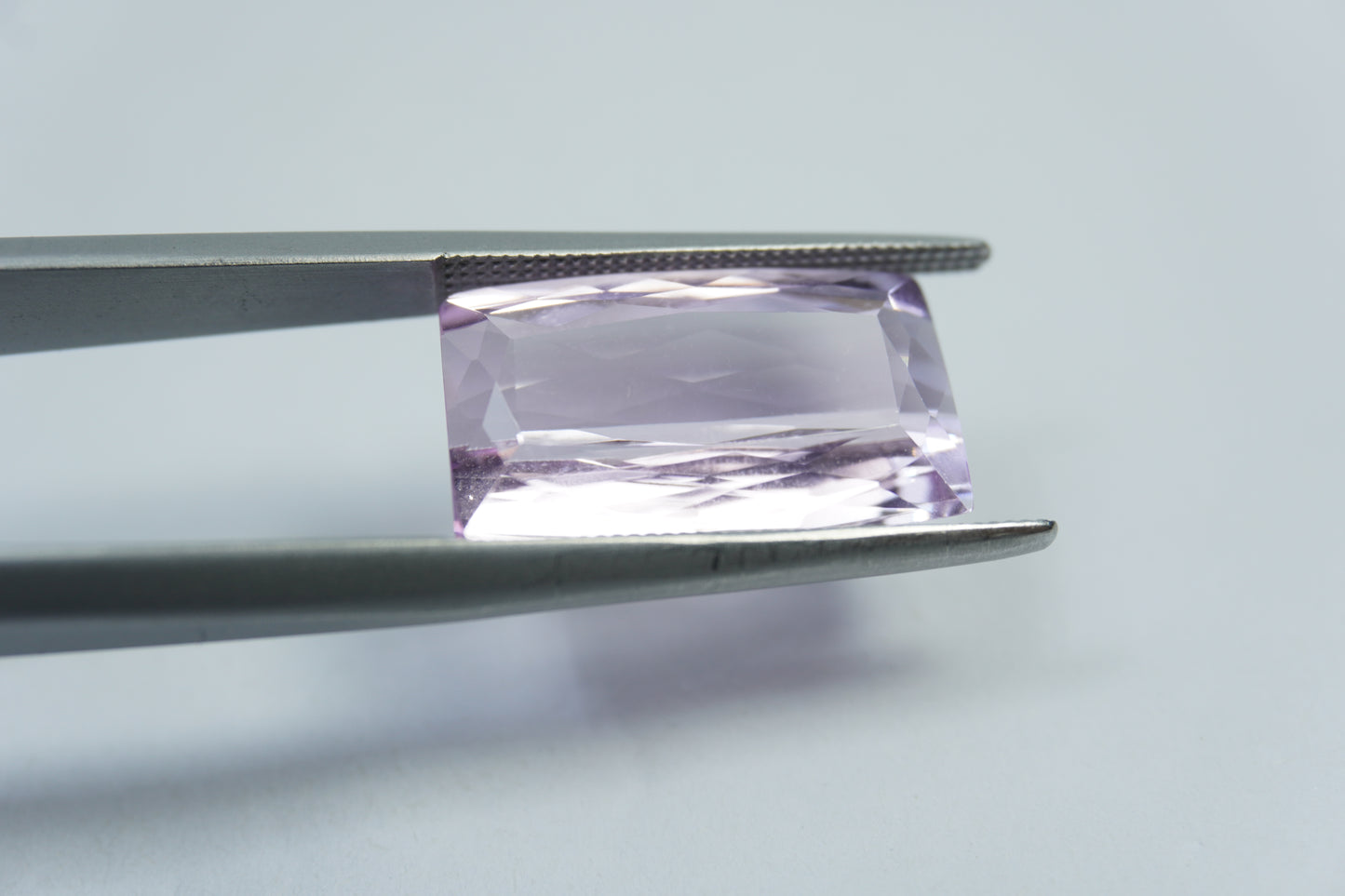8.85ct Kunzite 16x9mm