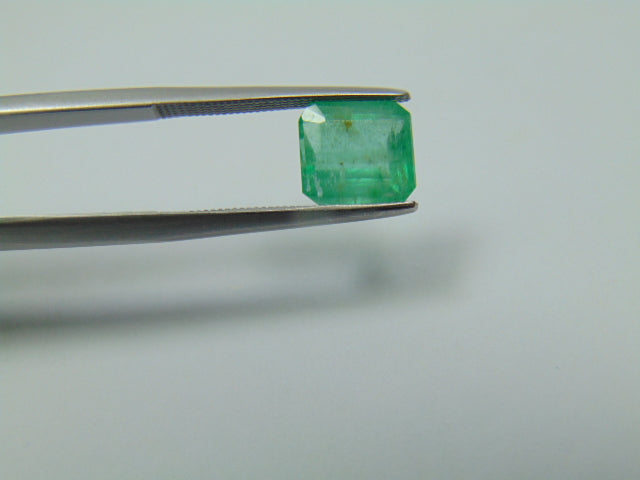 2.45ct Emerald 8mm