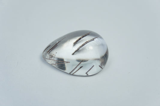 21.75ct Quartz with inclusion cabochon 22x16mm
