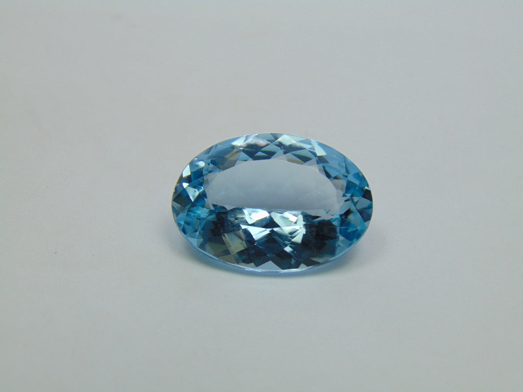 30.40ct Topaz 24x17mm