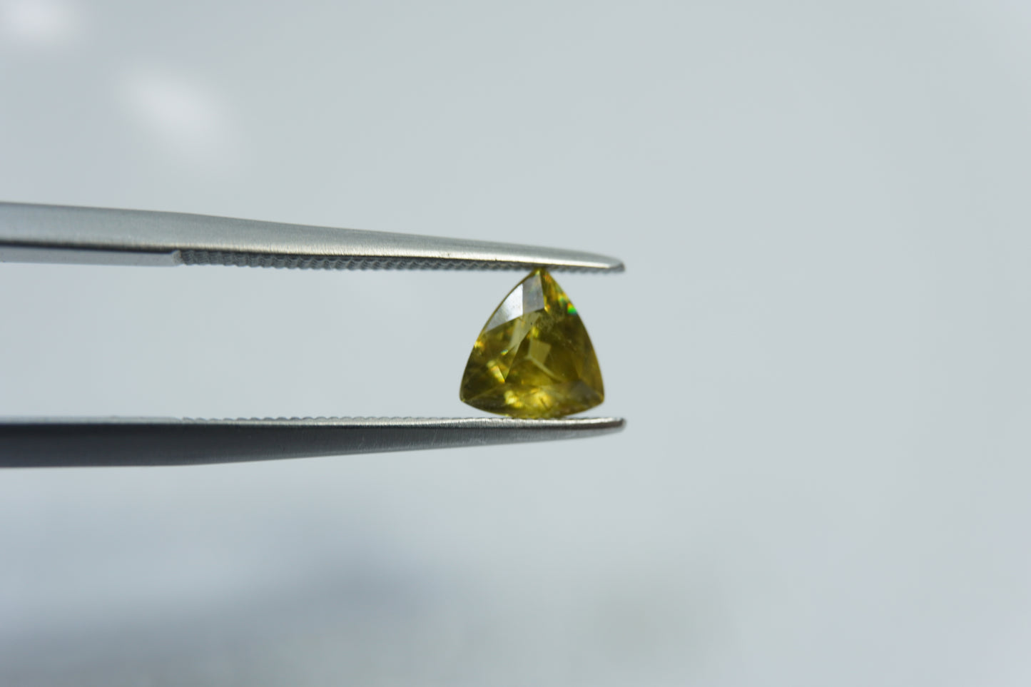 0.93ct Sphene 6mm