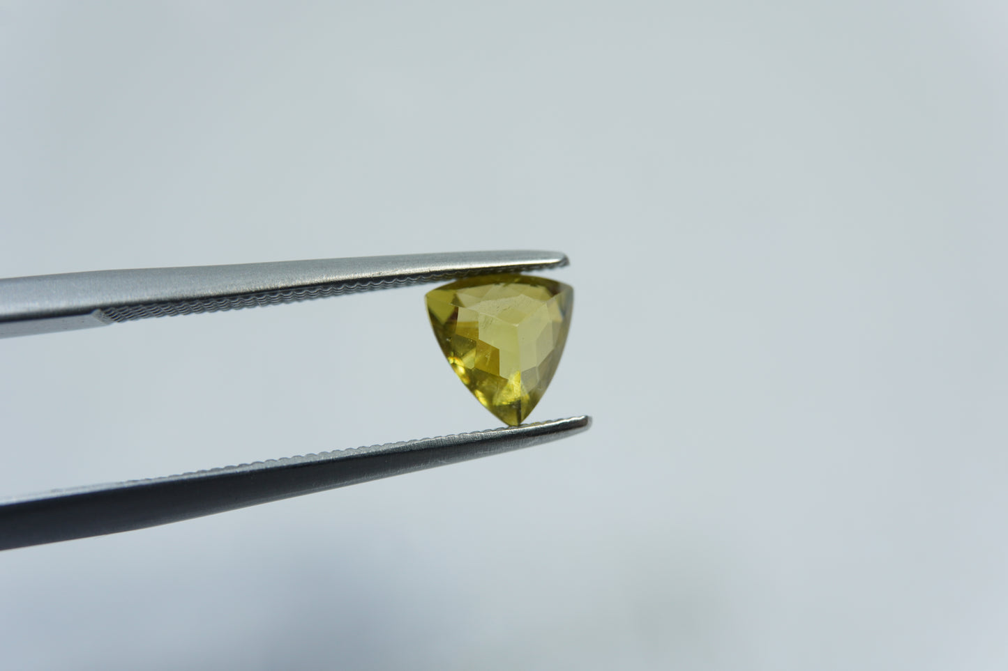 0.93ct Sphene 6mm