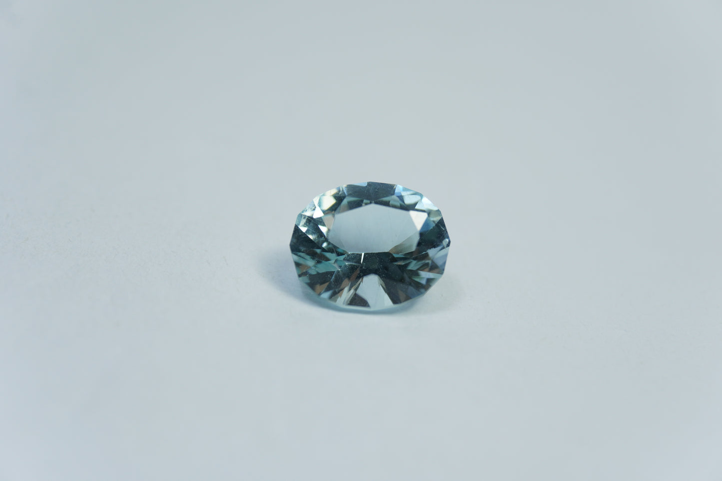 3.32ct Topaz 10x8mm