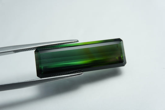 9.80ct Tourmaline 26x9mm
