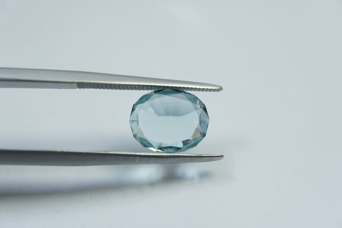 3.32ct Topaz 10x8mm