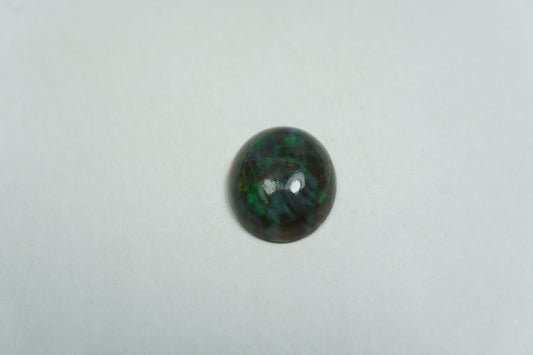 2.65ct Opal cabochon 11.5x10mm