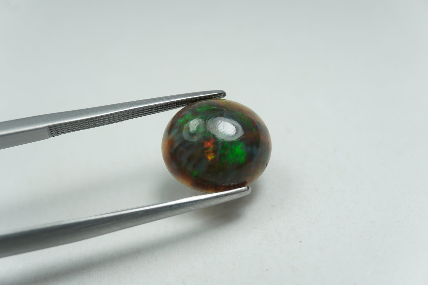 2.65ct Opal cabochon 11.5x10mm