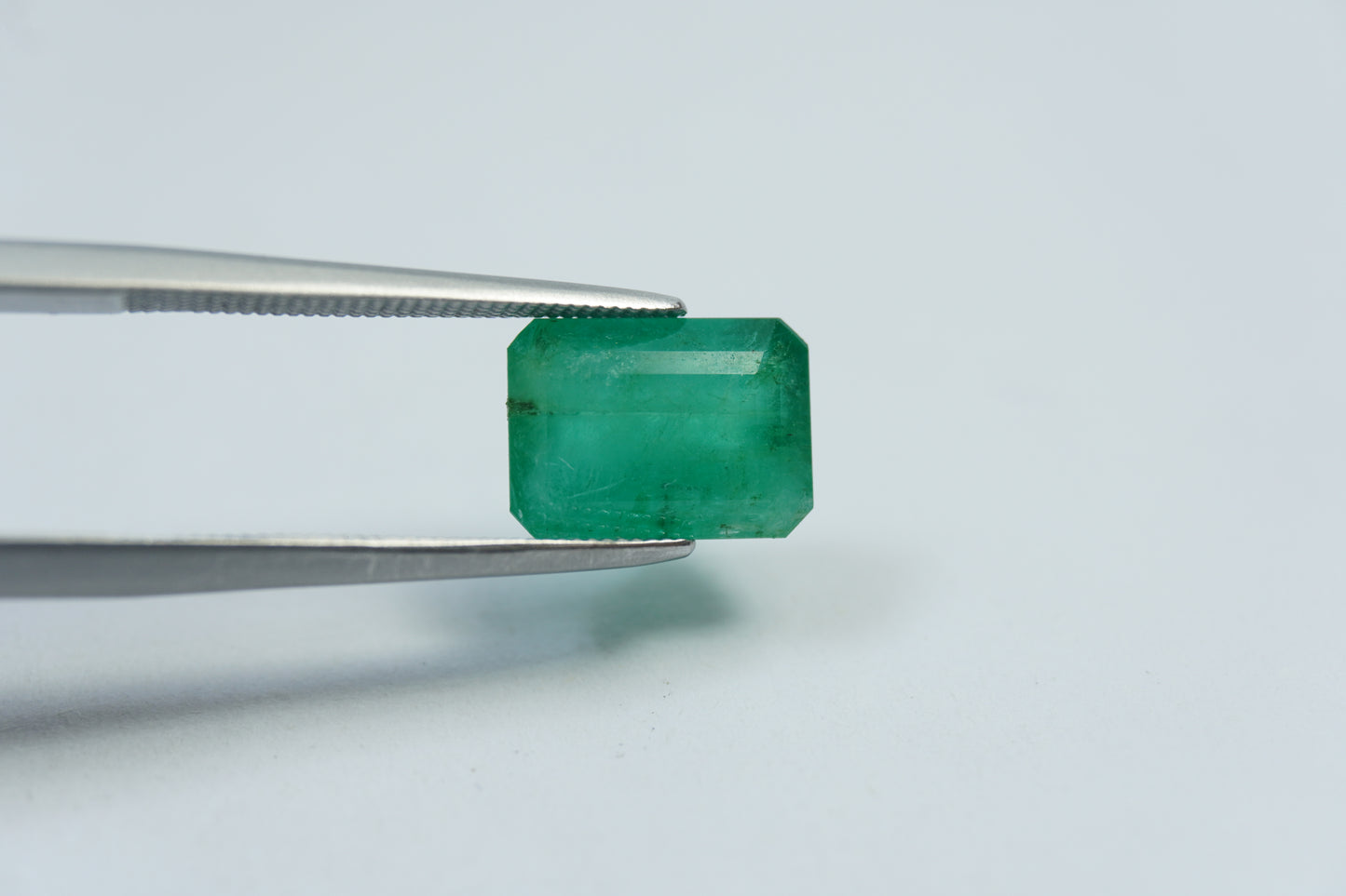 3.10ct Emerald 10x7mm