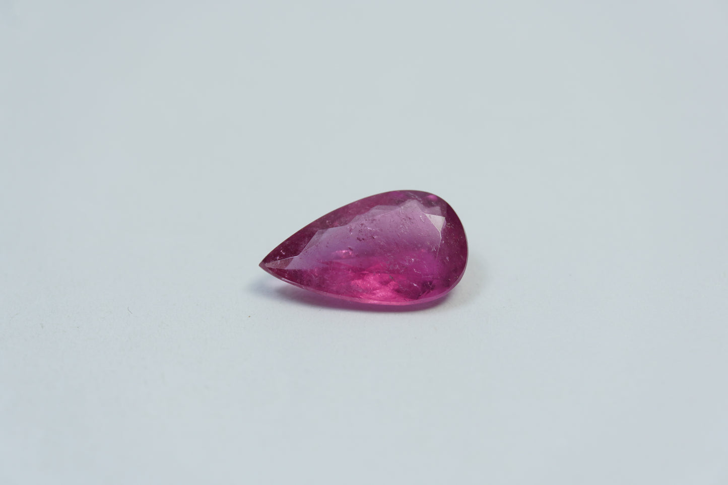 3.38ct Tourmaline pink 14x8mm
