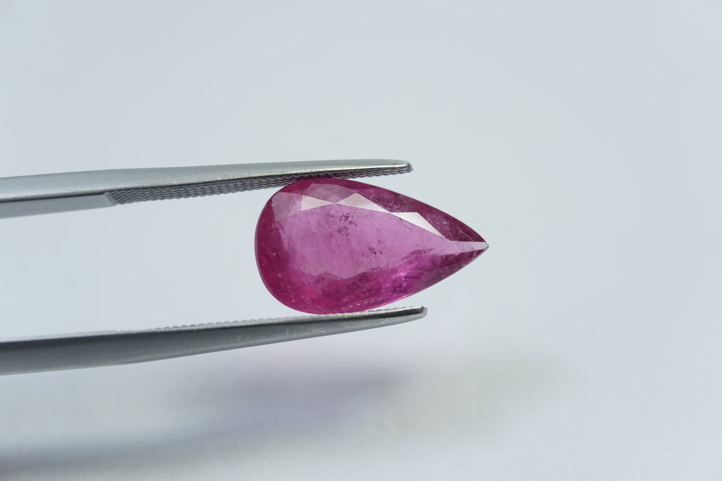3.38ct Tourmaline pink 14x8mm