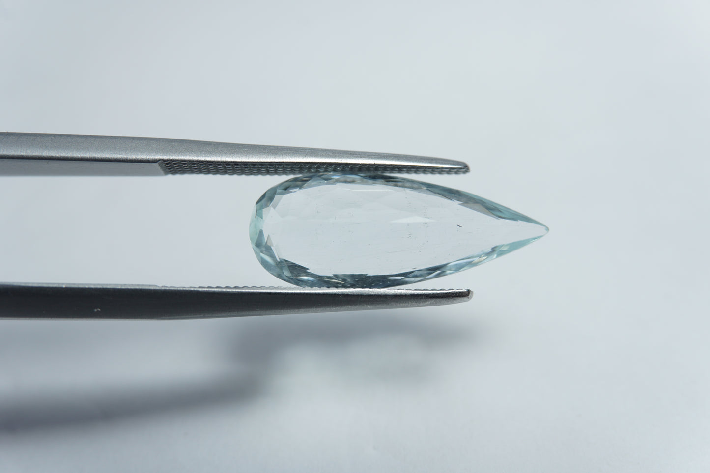 3.30ct Aquamarine 18x7mm