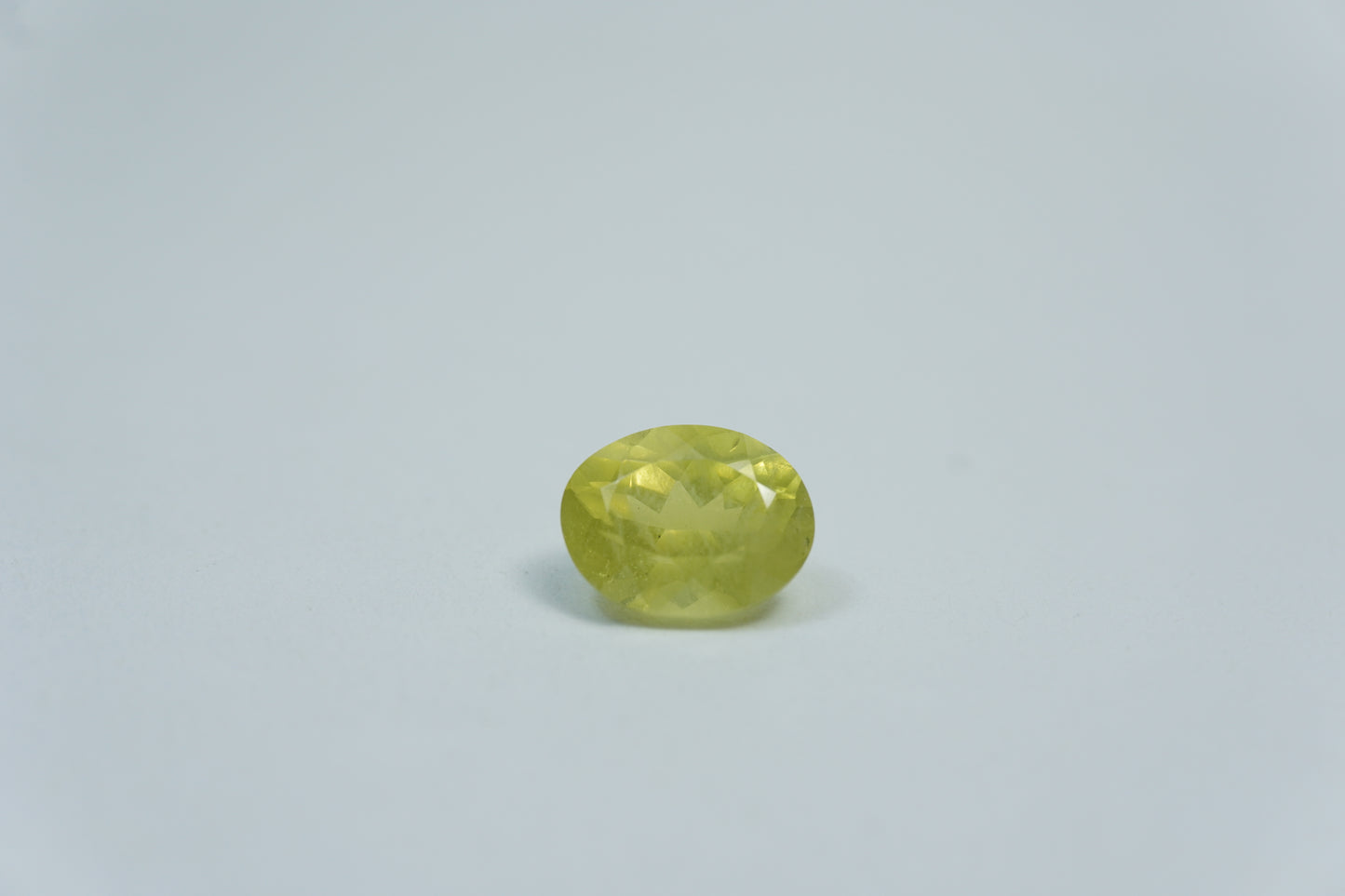 2.05ct Chrysolite 8x5.5mm