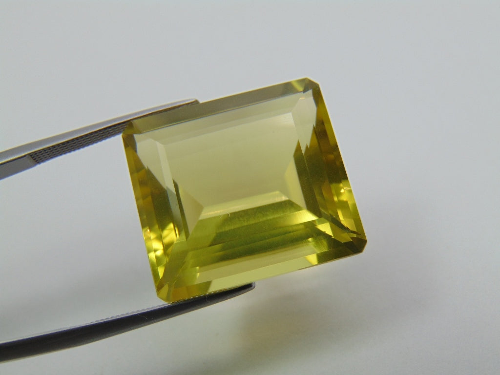 32.50ct Green Gold 21x19mm