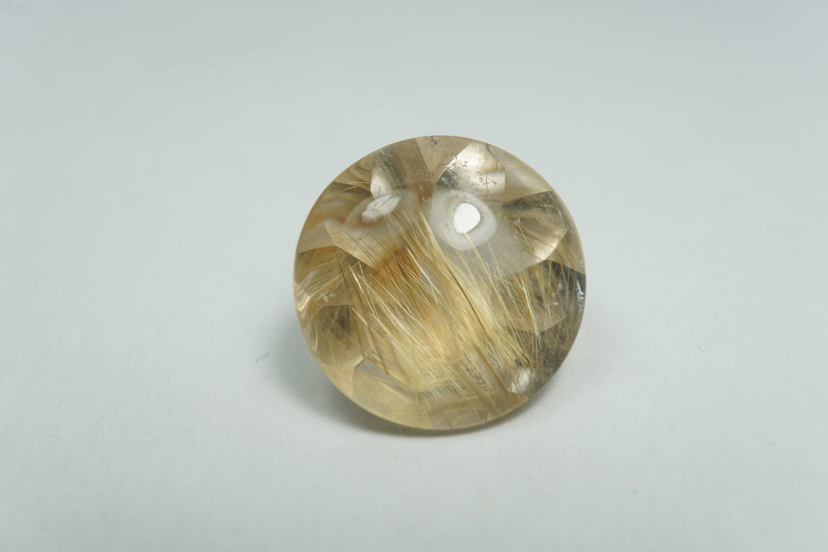 18.09ct Rutile 17mm