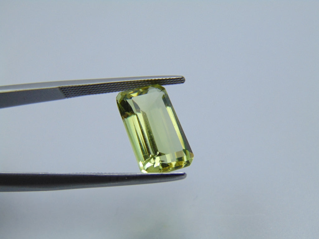 4.25ct Beryl 12x8mm