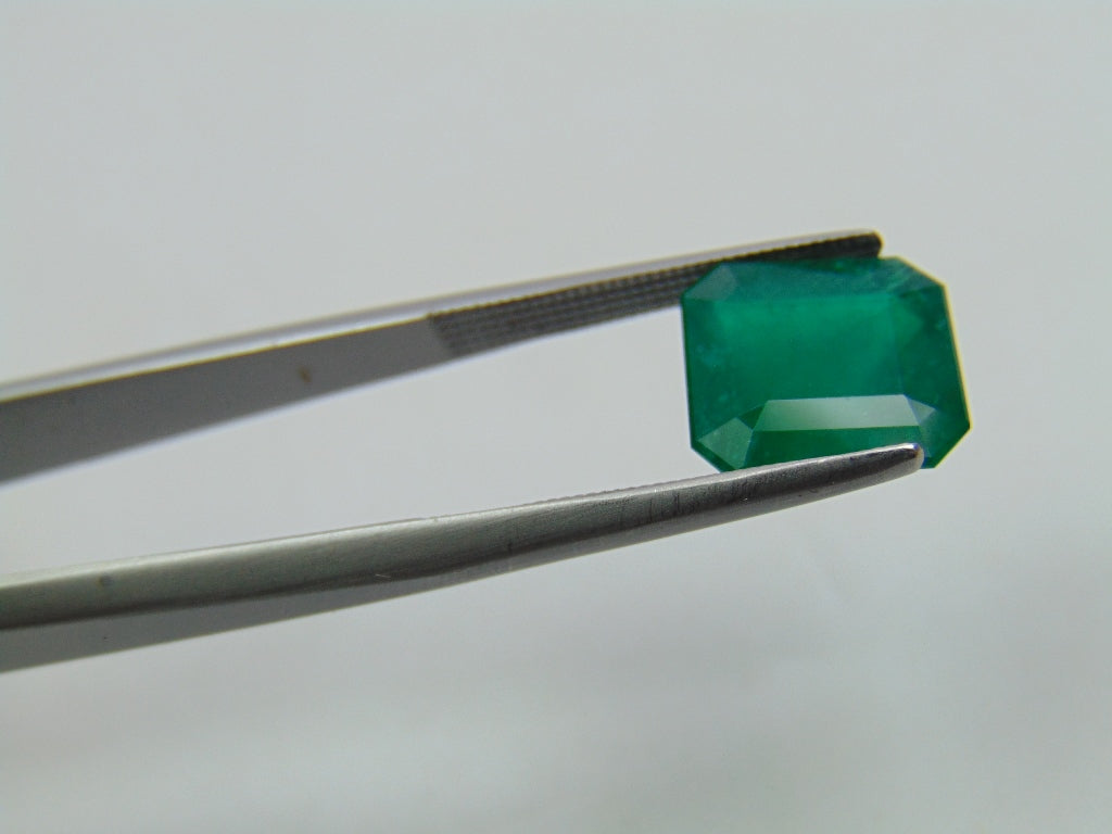 4.45ct Emerald 10.5x9.5mm