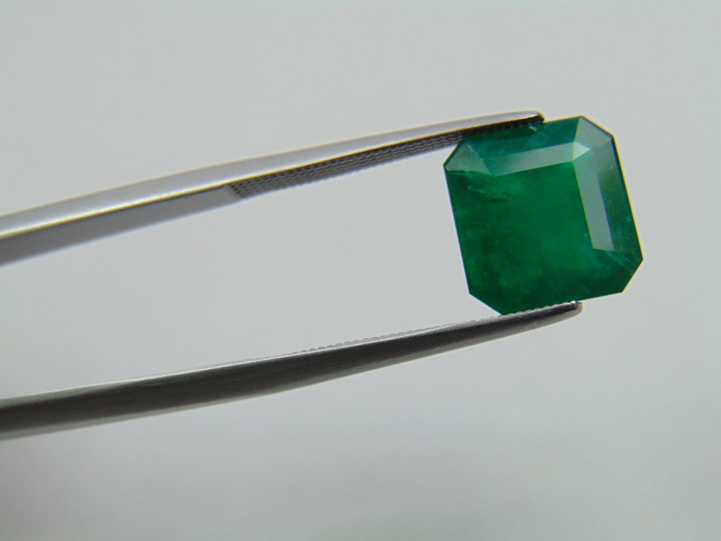 4.45ct Emerald 10.5x9.5mm