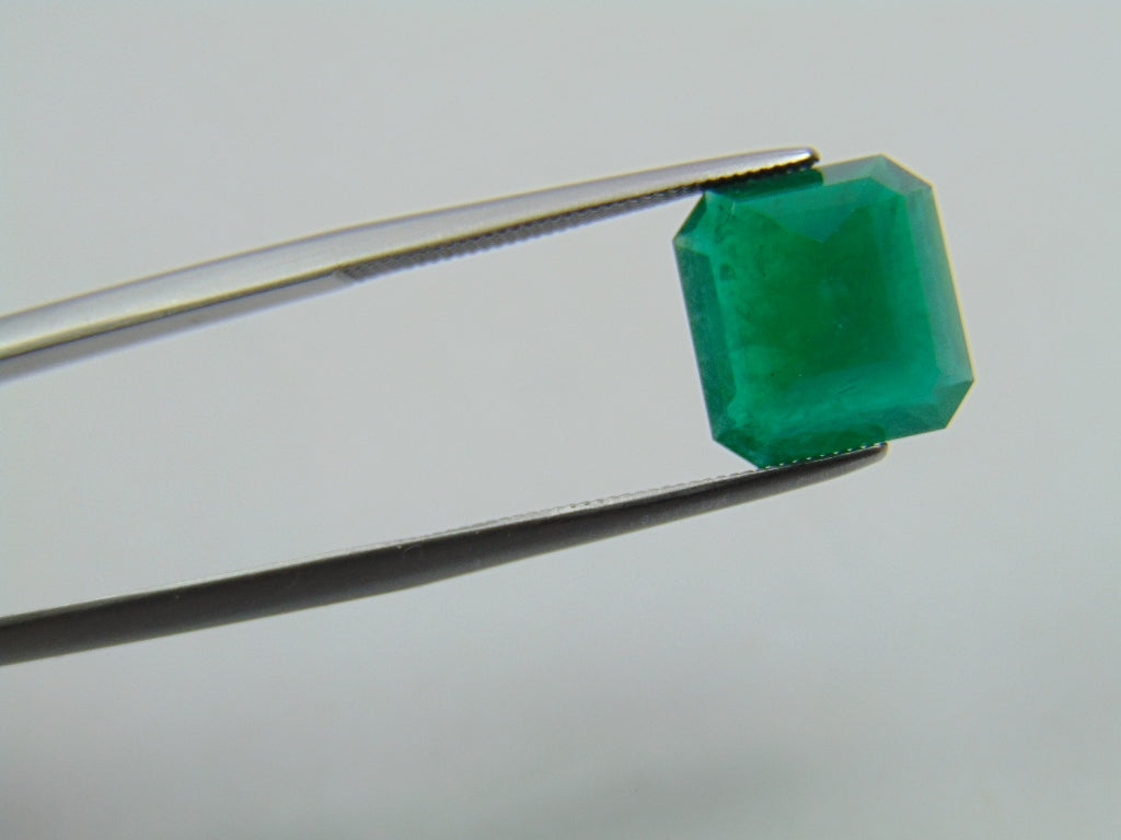 4.45ct Emerald 10.5x9.5mm