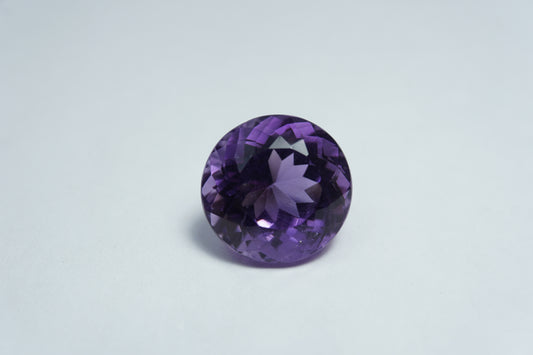 11.75ct Amethyst 14mm