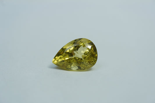 8.70ct Chrysolite 15x10mm