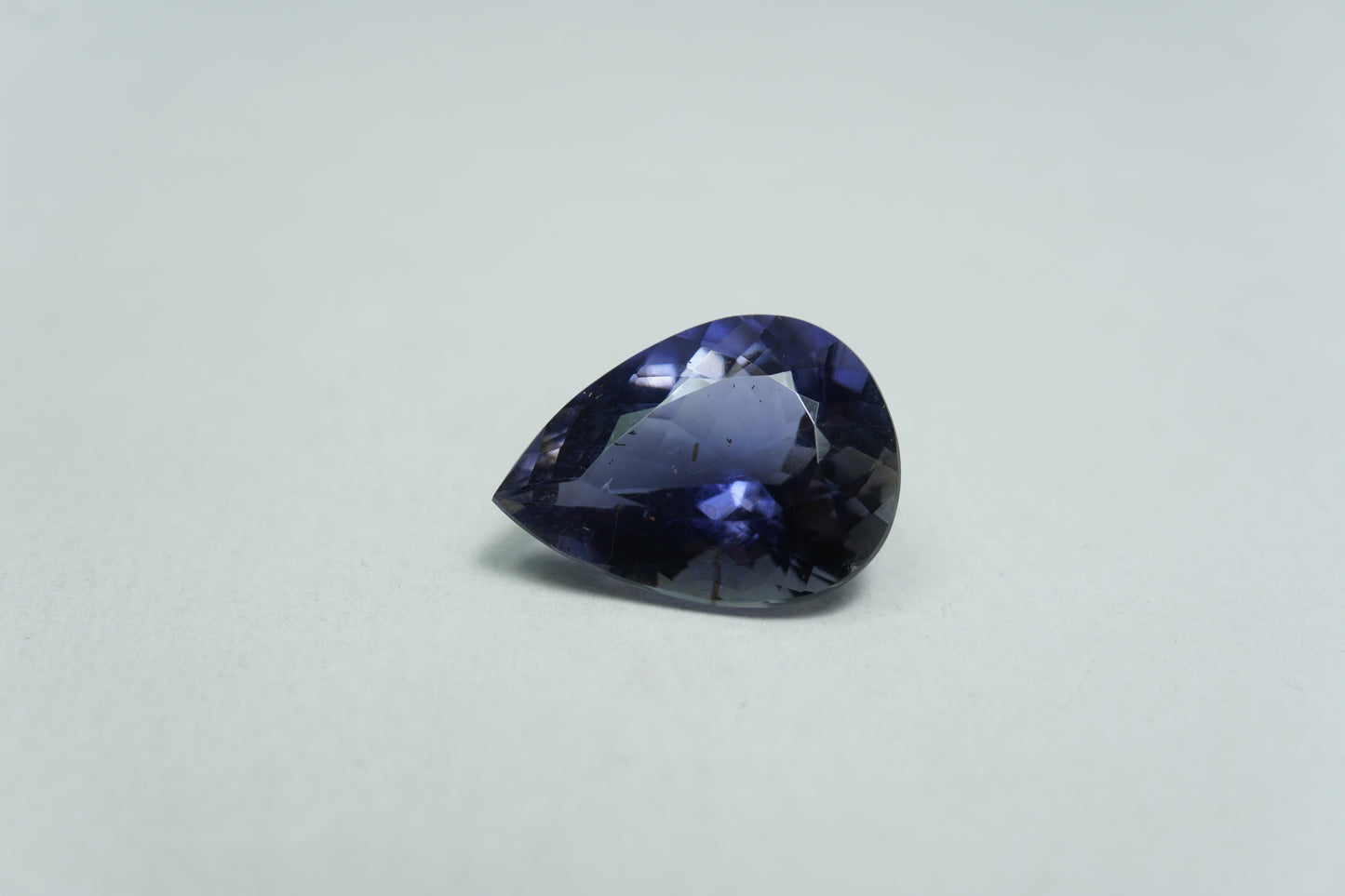4.91ct Iolite 14x10.5mm