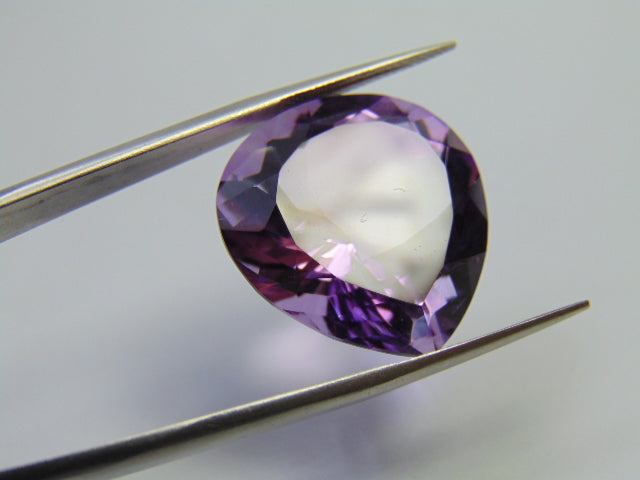 32.70ct Amethyst 23x22mm