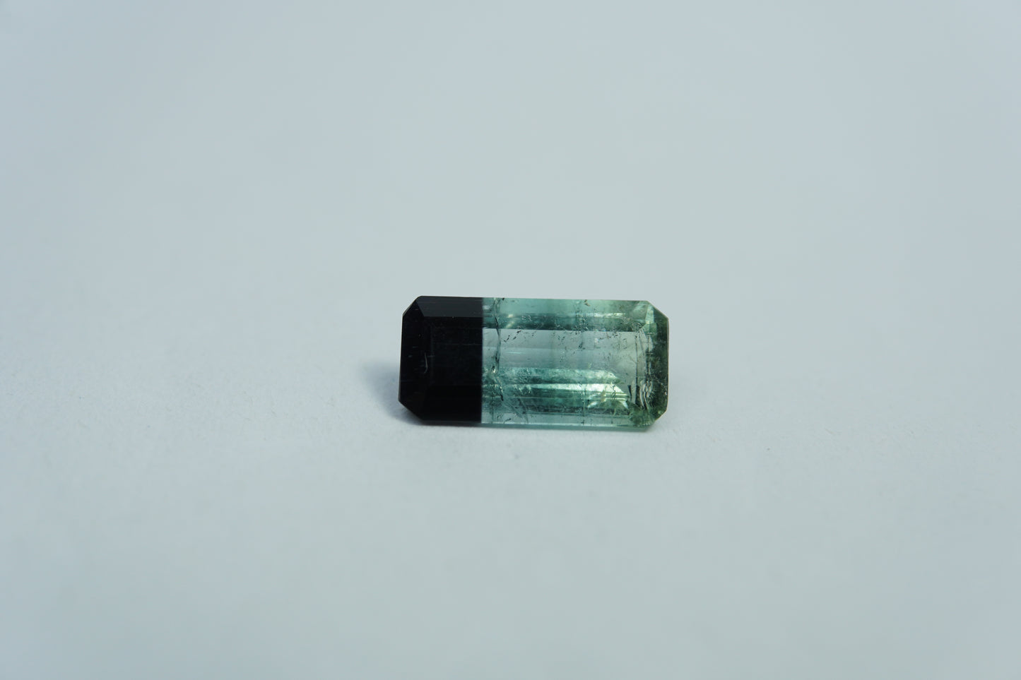 2.45ct Tourmaline bicolor 12x6mm
