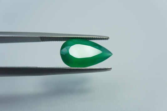 3.05ct Chrysoprase 14x8mm