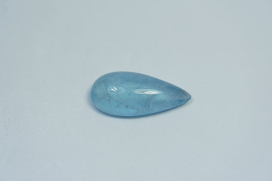 8.90ct Aquamarine cabochon 22x11mm