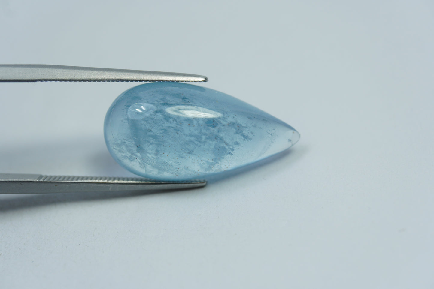 8.90ct Aquamarine cabochon 22x11mm