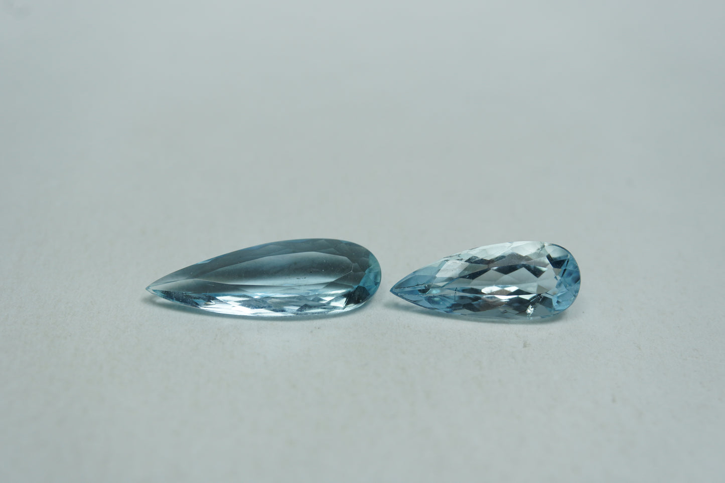 2.54ct Aquamarines 14.5x5mm / 11.5x5mm