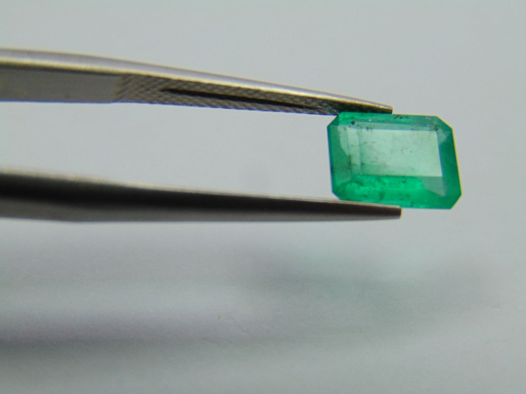 1.49ct Emerald 8x6mm