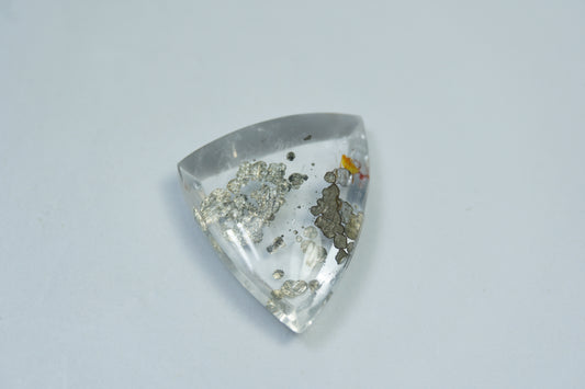19.20ct Quartz with inclusion 22x21mm