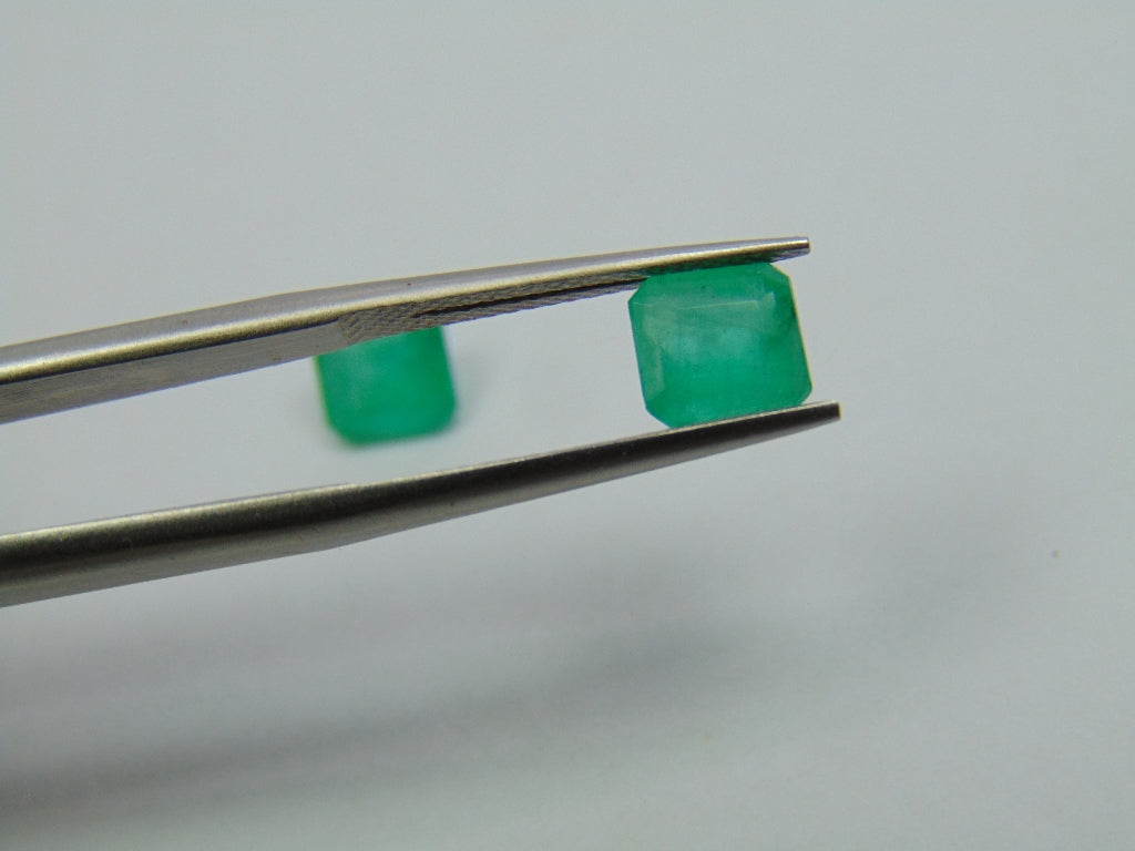 2.25ct Emerald 6mm