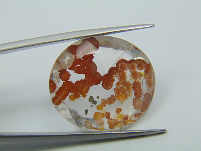 29.70ct Quartz Inclusion 25x21mm