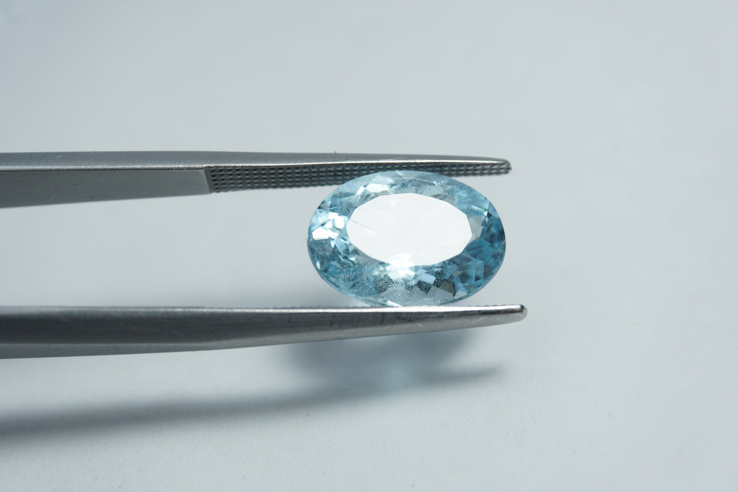 3.70ct Aquamarine 12x9mm