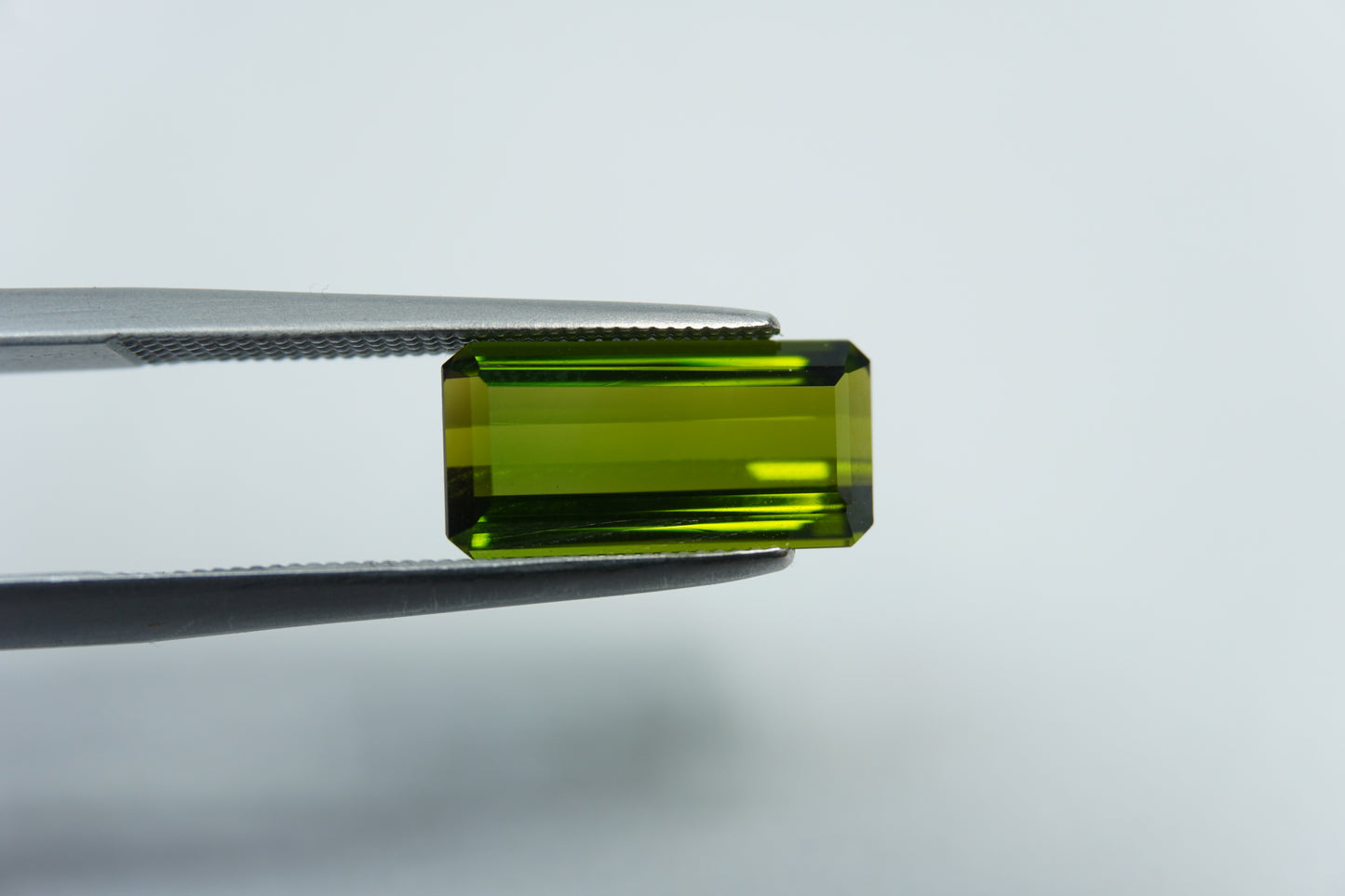 2.95ct Tourmaline 12x6mm