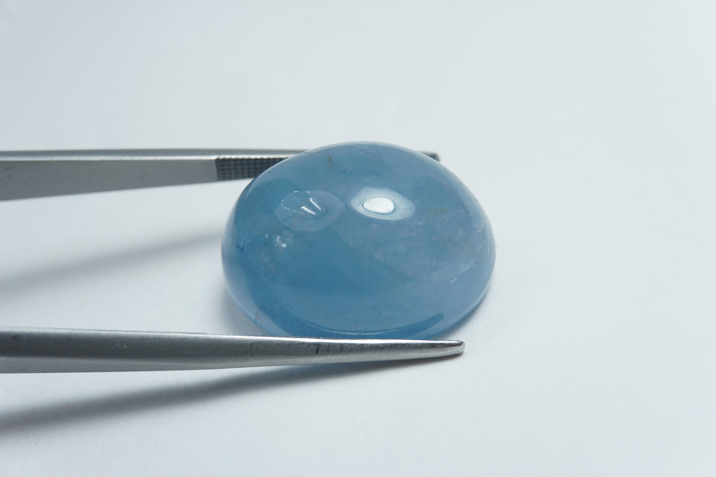29.57ct Aquamarine cabochon 21x16mm
