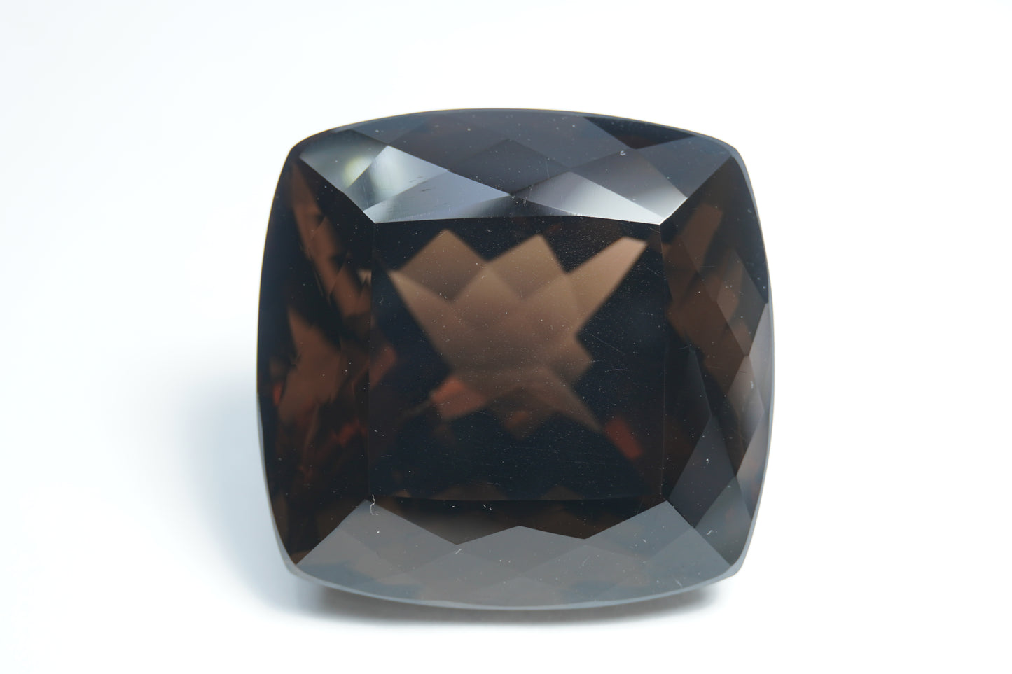 260ct Quartz smoky 40x39mm