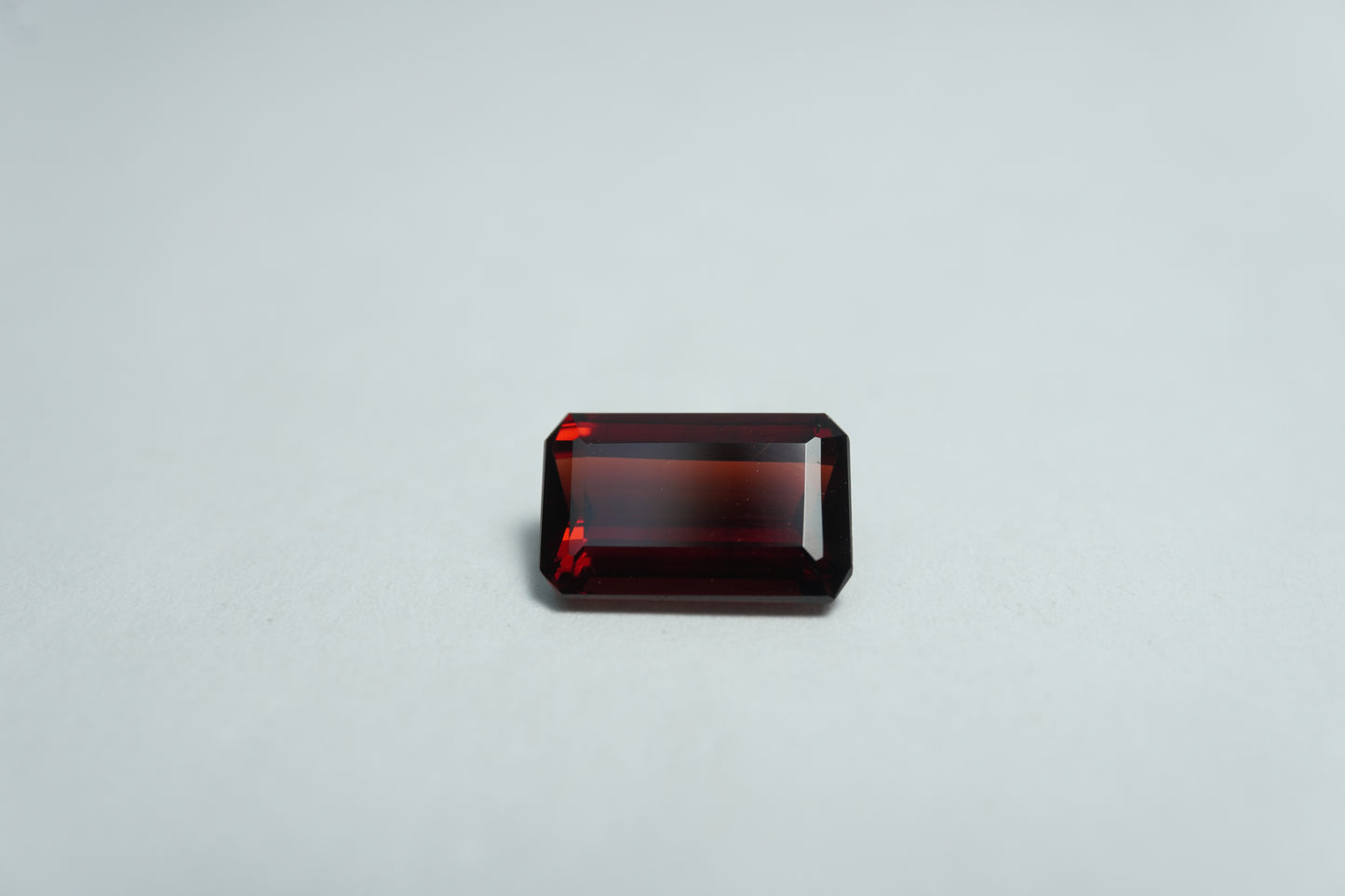 2.69ct Garnet 9x6mm