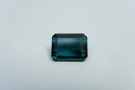 3.40ct Tourmaline blue 10x8mm