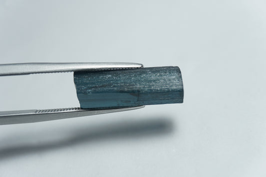 7.50ct Topaz blue piece 18x6mm