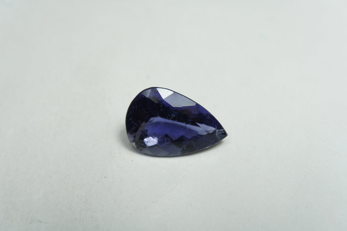 5.21ct Iolite 15.5x10mm
