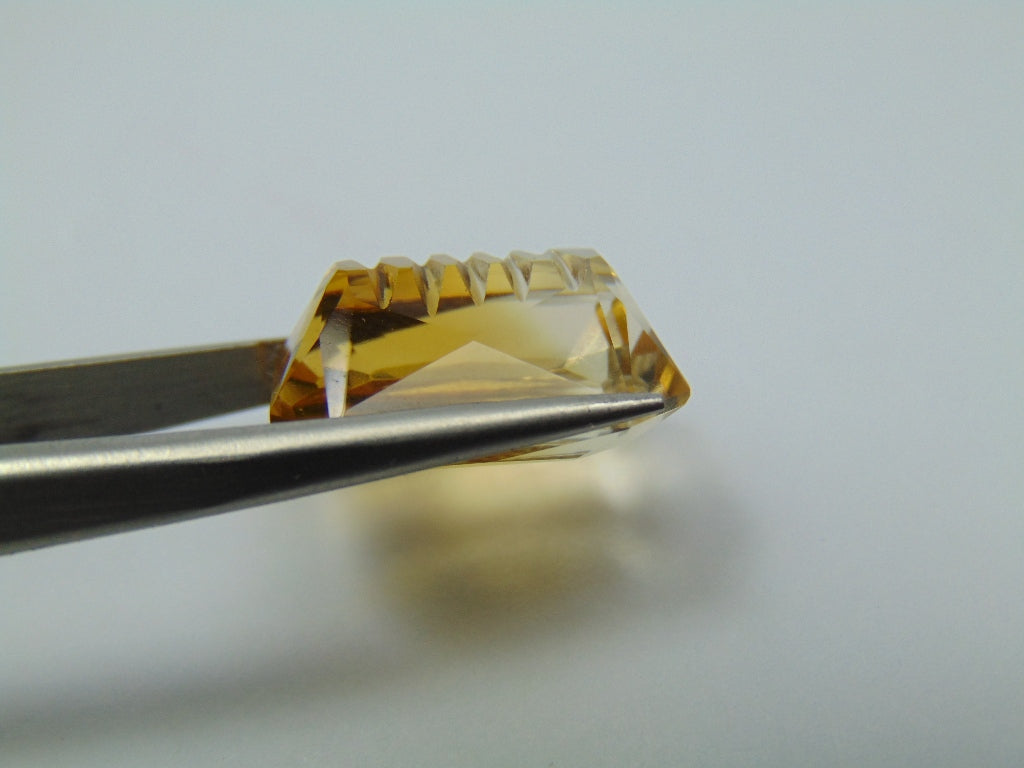19.37ct Citrine Bicolor 19x15mm