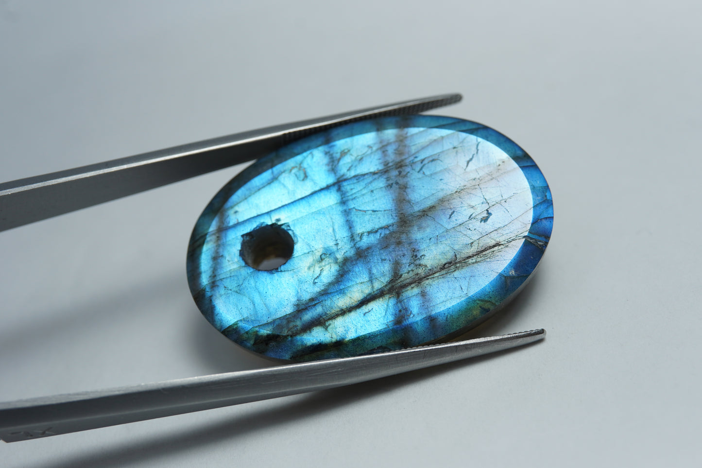 59.95ct Labradorite 34x24mm