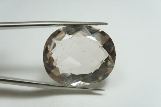 34.80ct Quartz with inclusion 24x20mm