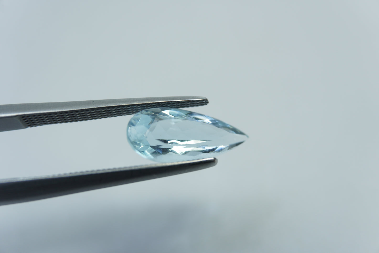 1.88ct Aquamarine 13x6mm