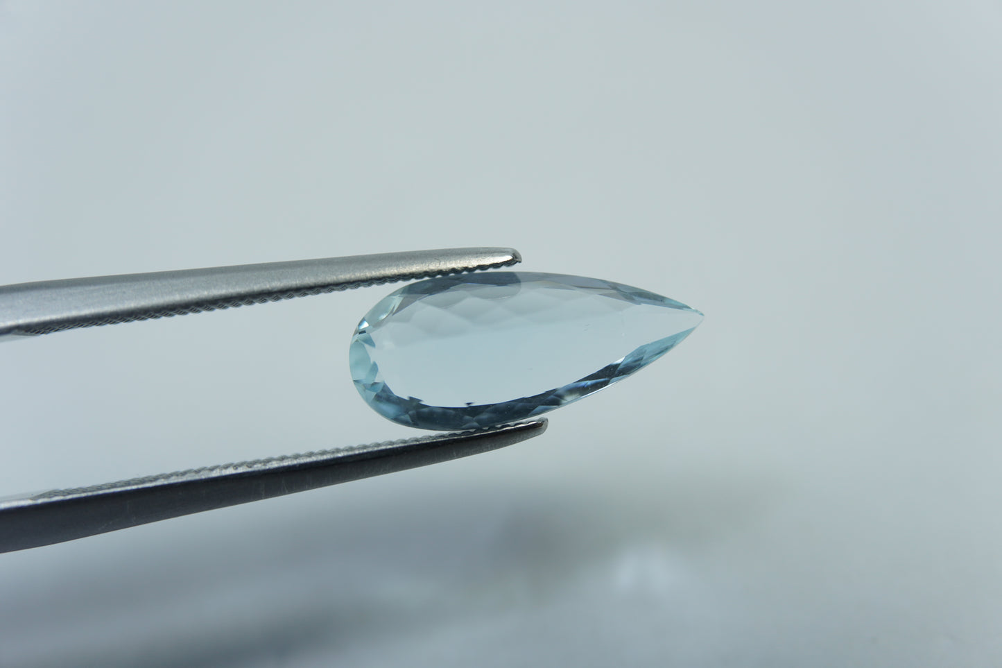 1.88ct Aquamarine 13x6mm